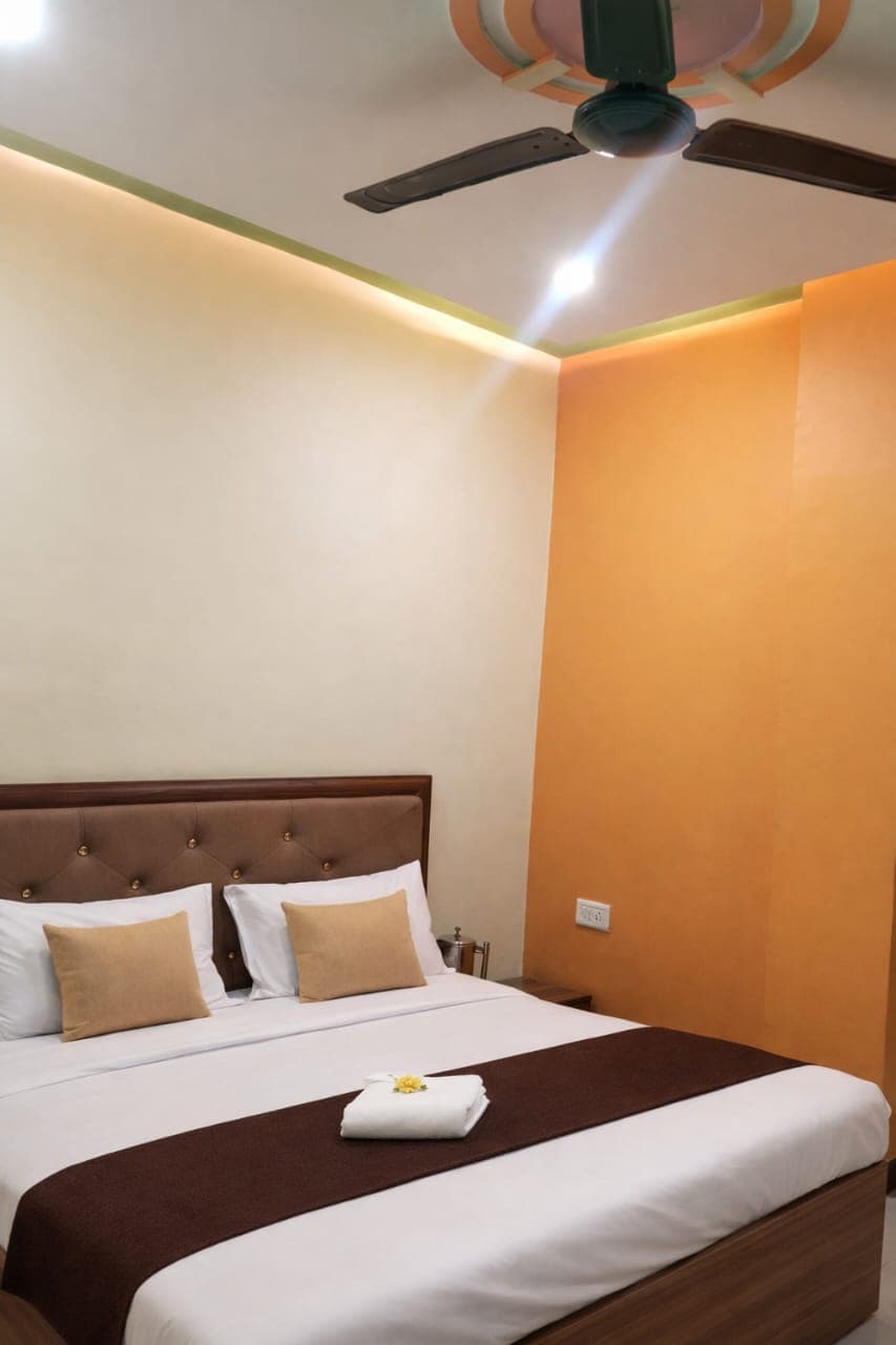 Hotel Shivoham Rooms — gallery image 13