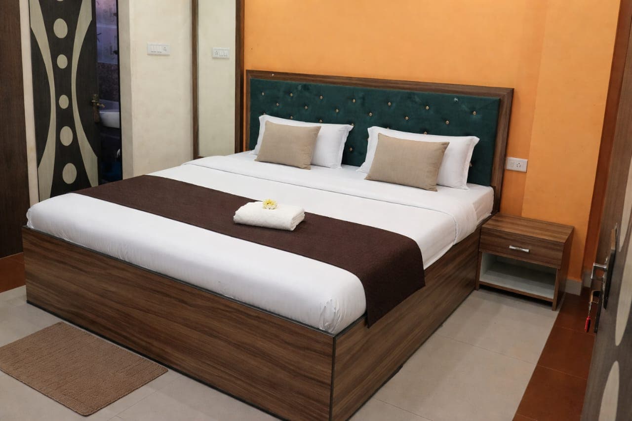 Hotel Shivoham Rooms — gallery image 5